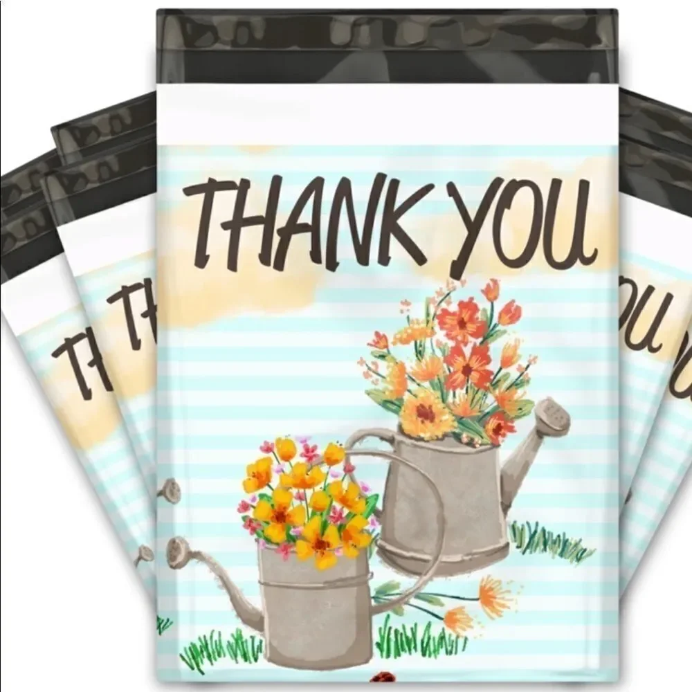 Poly Mailers MIX FUN 10x13 35 pieces 35 stickers 1.5”